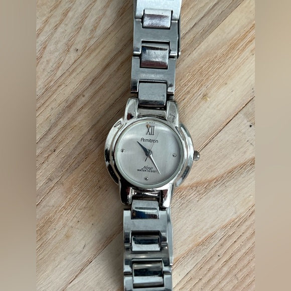 Armitron Ladies Watch Now Model Stainless Bracelet, Case, and Round Dial - Picture 3 of 11